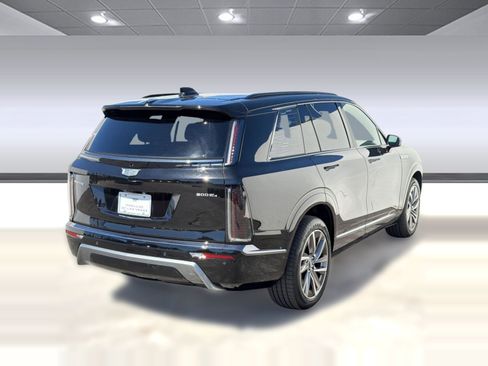 New 2026 Cadillac Vistiq Luxury AWD/4WD image 9