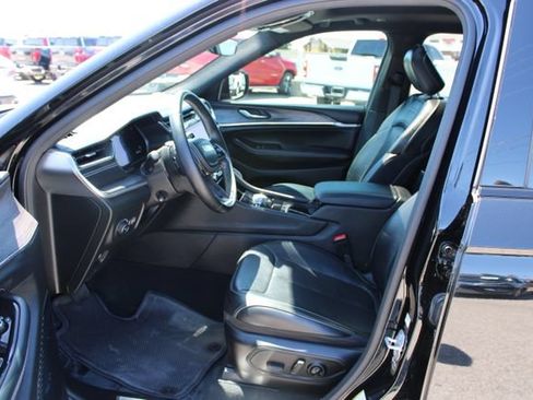 Used 2022 Jeep Grand Cherokee L Overland AWD/4WD image 17
