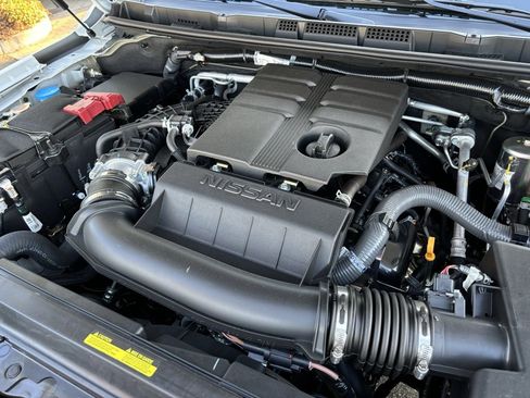 New 2025 Nissan Frontier SV w/ SV Convenience Package image 34
