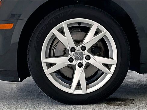 Used 2018 Audi A4 2.0T Ultra Premium image 8