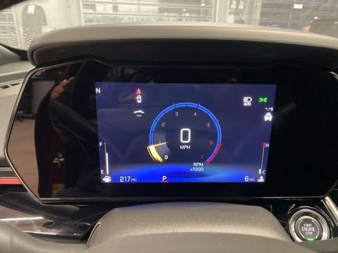New 2026 Chevrolet Trax RS w/ Sunroof Package FWD image 14