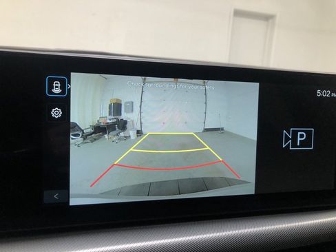 Used 2025 Hyundai Sonata SE image 29