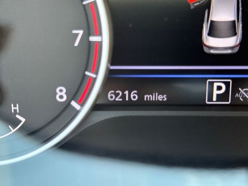 Used 2025 Nissan Sentra SV FWD image 19