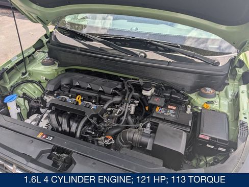 Certified 2024 Hyundai Venue SEL FWD image 34