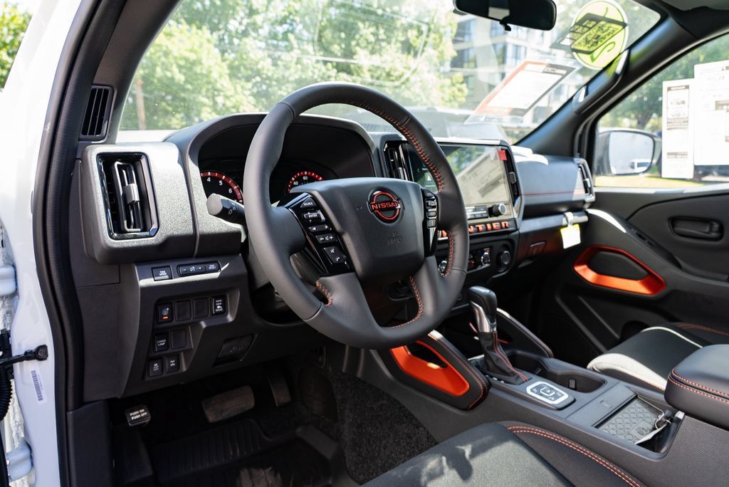 New 2026 Nissan Frontier PRO-4X w/ Pro-4x Convenience Package AWD/4WD image 23