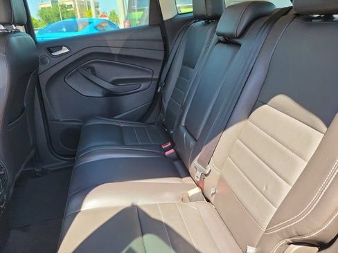 Used 2016 Ford C-MAX SEL w/ Equipment Group 302A FWD image 18