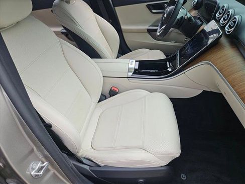 Used 2023 Mercedes-Benz C 300 4MATIC Sedan image 19