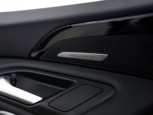 New 2025 Audi Q5 Prestige image 13