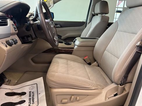 Used 2018 GMC Yukon SLE w/ SLE Value Package image 24