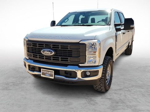 New 2026 Ford F250 XL w/ XL Off-Road Package AWD/4WD image 4