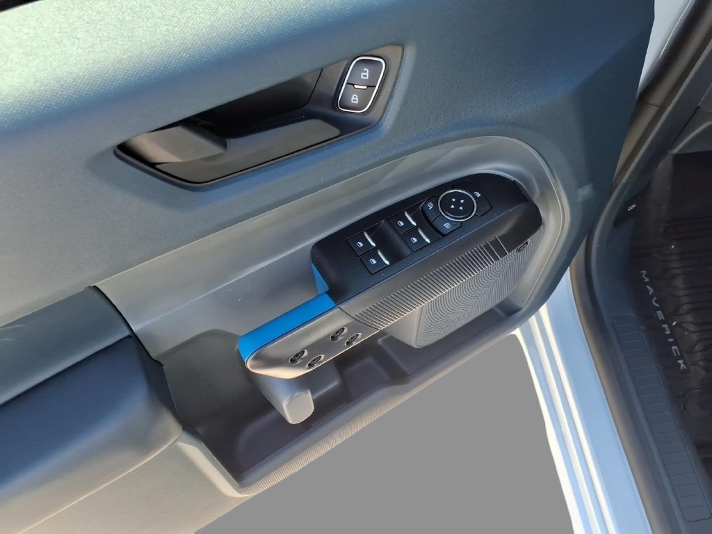 Used 2026 Ford Maverick Lobo AWD/4WD image 18