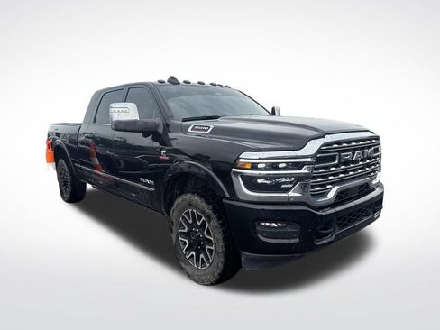 Used 2025 RAM 3500 Limited AWD/4WD image 2