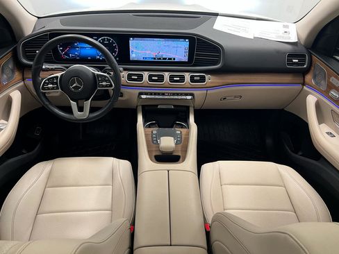 Used 2022 Mercedes-Benz GLE 350 4MATIC w/ AMG Line Exterior image 32