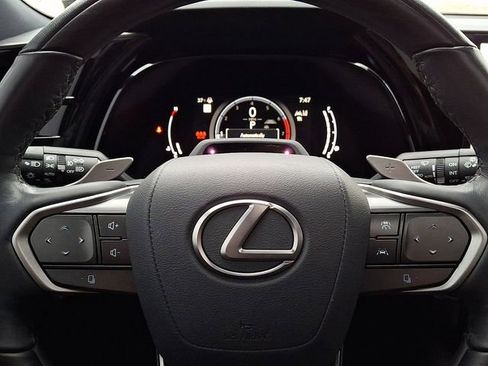 Used 2024 Lexus RX 350 AWD w/ Convenience Package image 21