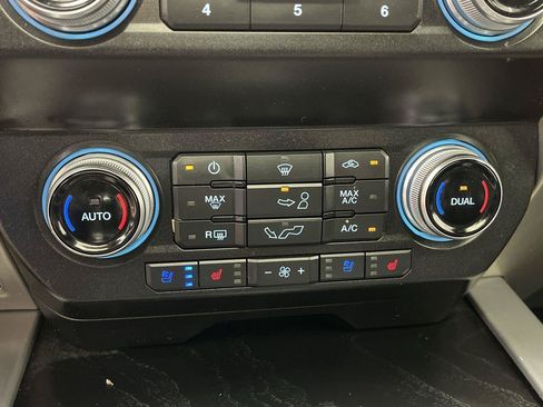 Certified 2020 Ford F150 Platinum w/ Equipment Group 701A Luxury AWD/4WD image 25