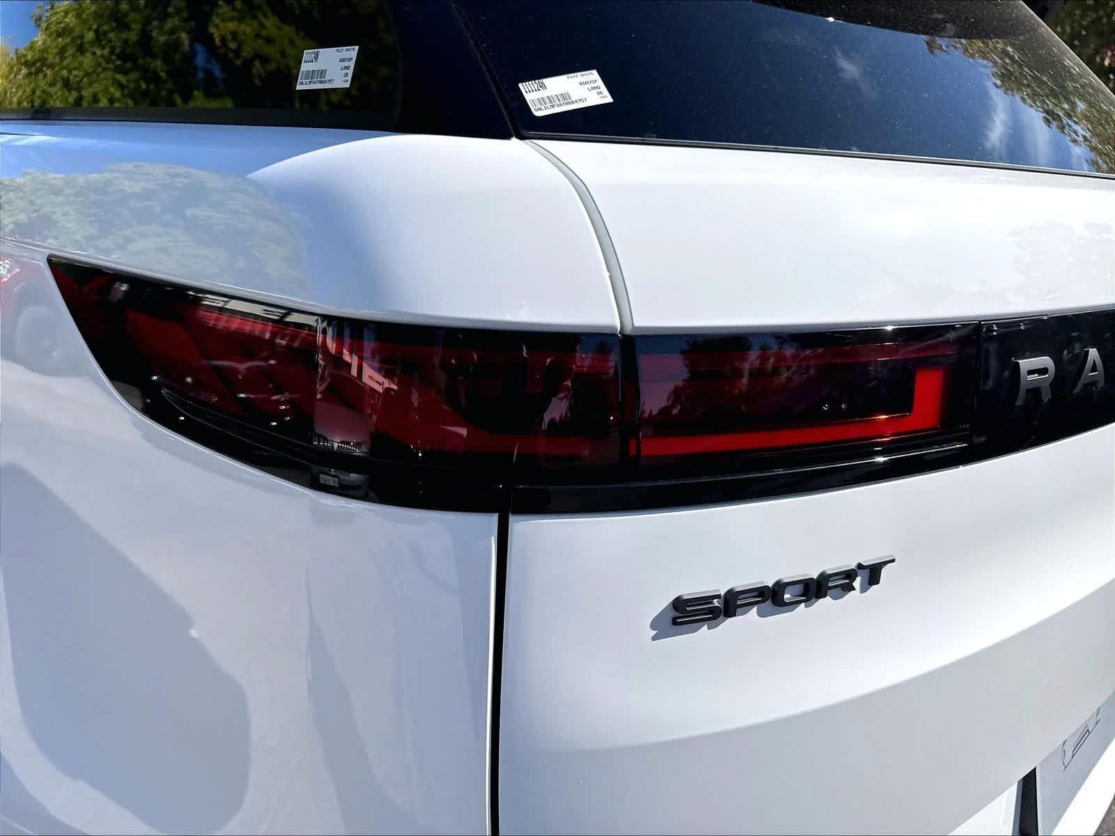 New 2026 Land Rover Range Rover Sport Dynamic SE AWD/4WD image 25