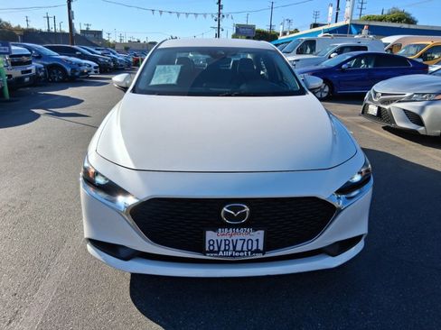 Used 2021 MAZDA MAZDA3 s FWD image 2