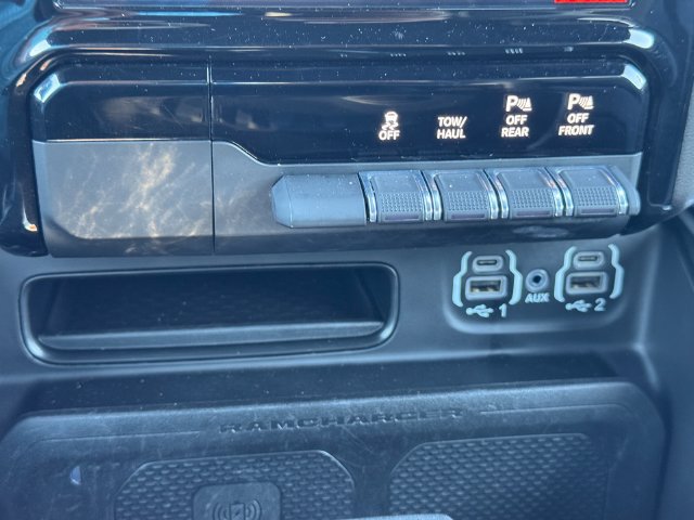 Certified 2024 RAM 1500 Laramie AWD/4WD image 34