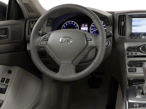 Used 2010 INFINITI G37 x Coupe w/ Premium Pkg AWD/4WD image 9