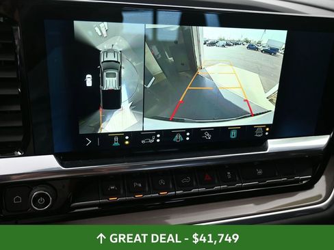 Used 2022 Chevrolet Silverado 1500 High Country w/ High Country Premium Package image 38