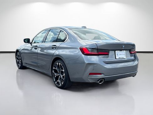Used 2025 BMW 330i Sedan RWD image 5