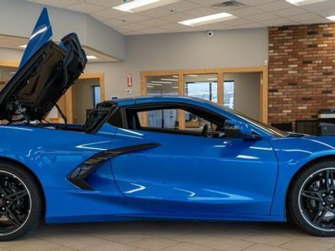 Used 2024 Chevrolet Corvette Stingray Preferred Conv w/ 2LT image 71