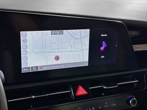 Certified 2023 Kia Niro EX FWD image 17
