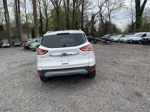 Used 2014 Ford Escape Titanium image 9