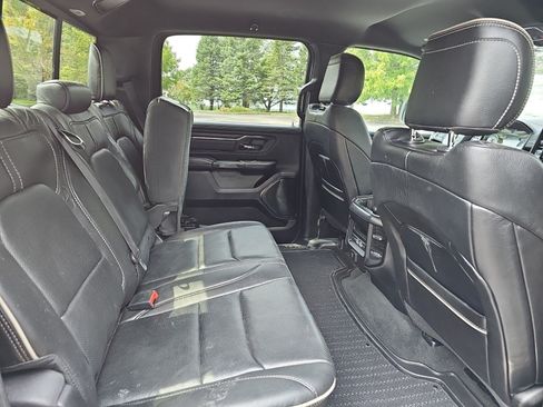 Used 2022 RAM 1500 Limited AWD/4WD image 15