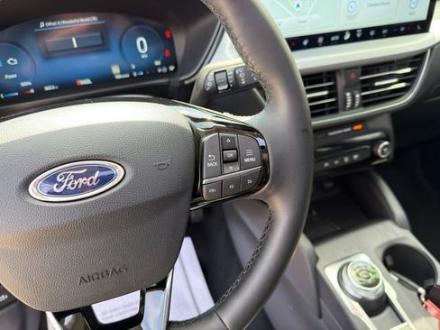 Used 2026 Ford Escape Platinum w/ Premium Technology Package AWD/4WD image 41