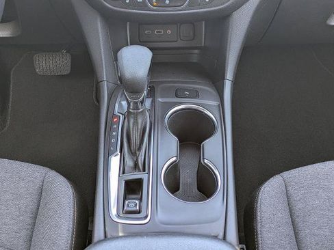 Certified 2024 Chevrolet Equinox LT AWD/4WD image 19