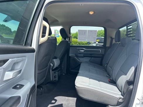 Used 2020 RAM 1500 Big Horn AWD/4WD image 16