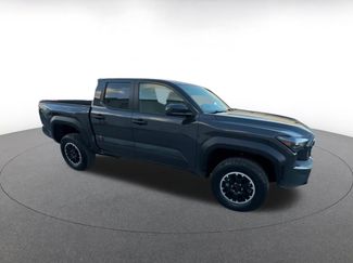 Used 2025 Toyota Tacoma TRD Off-Road video 2