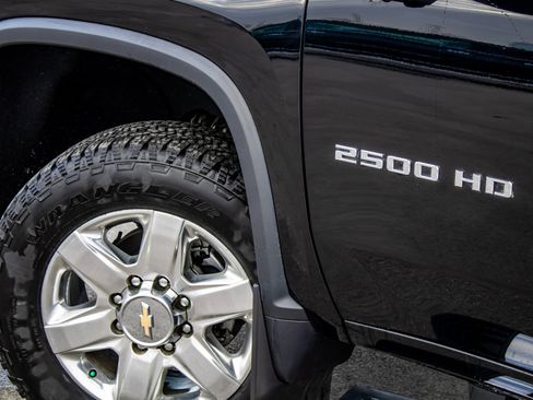 Used 2023 Chevrolet Silverado 2500 LTZ image 10