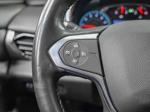 Used 2022 Chevrolet Traverse LT w/ LPO, Floor Liner Package image 21