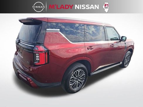 Used 2025 Nissan Armada SL w/ Captain's Chari Seat Package image 8