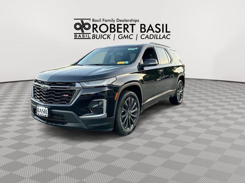 Used 2023 Chevrolet Traverse RS AWD/4WD image 4
