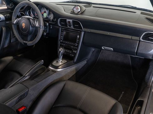Used 2013 Porsche 911 Turbo S AWD/4WD image 9