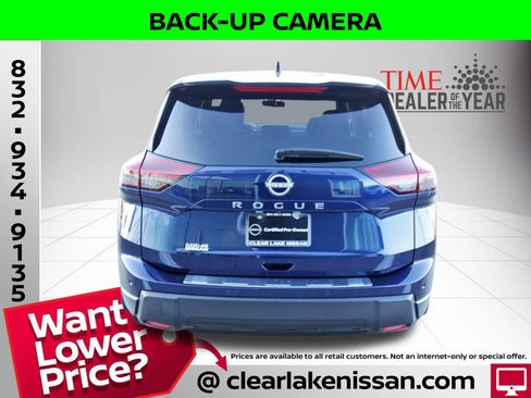 Certified 2025 Nissan Rogue SV image 6