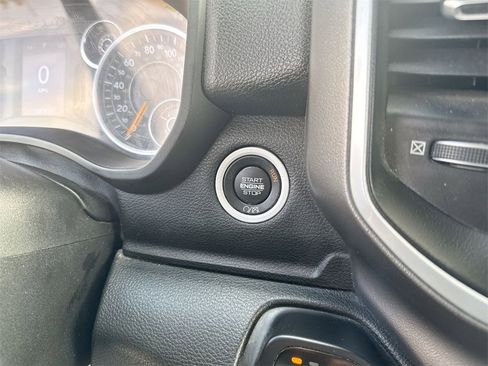 Used 2019 RAM 2500 Big Horn image 22