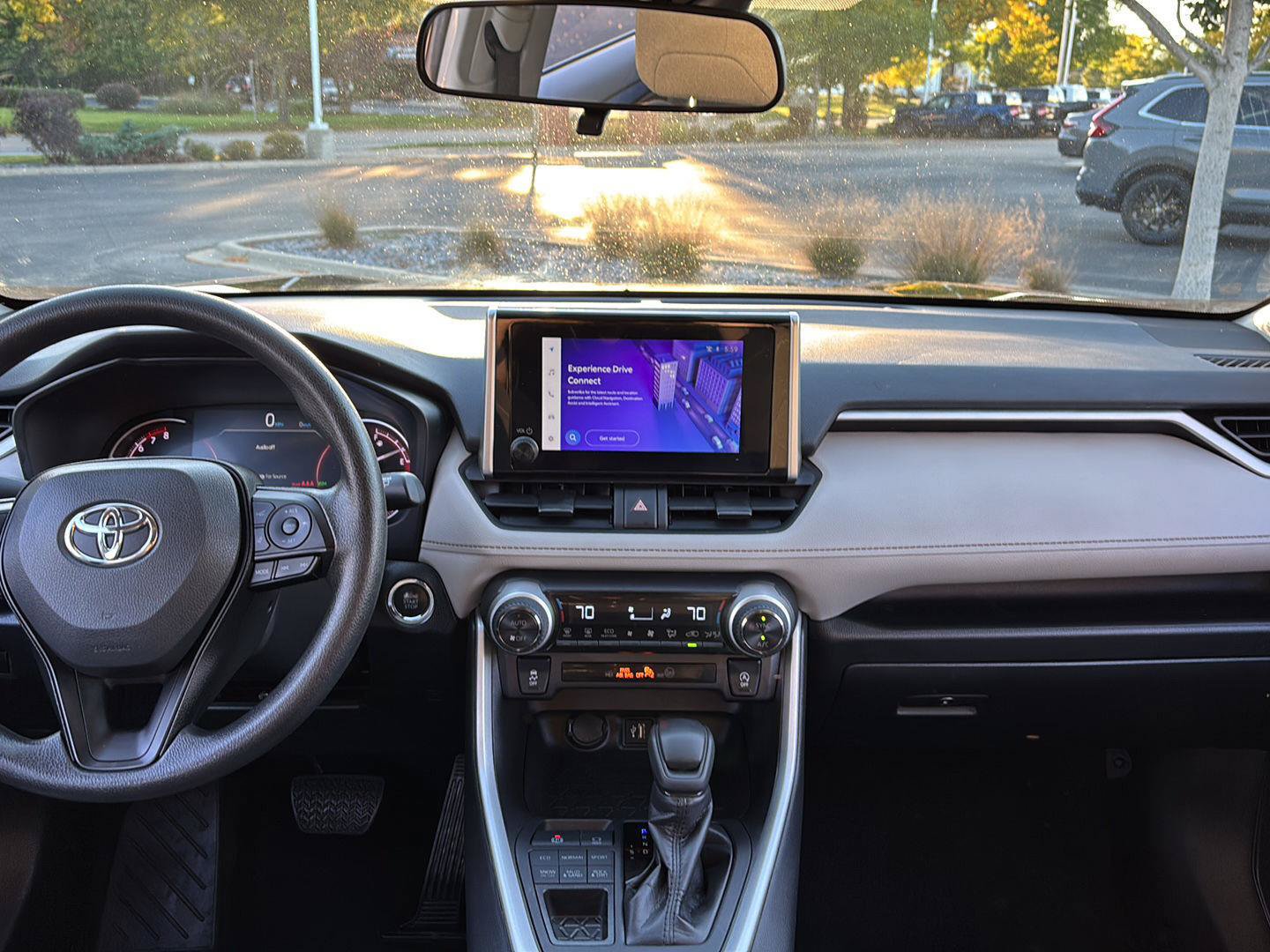Used 2025 Toyota RAV4 XLE AWD/4WD image 20