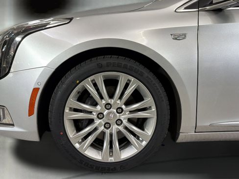 Used 2019 Cadillac XTS Luxury FWD image 36