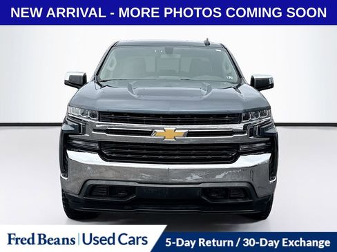 Used 2022 Chevrolet Silverado 1500 LT image 2