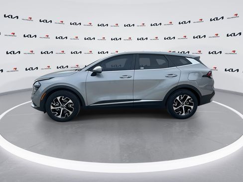 Certified 2024 Kia Sportage EX FWD image 5