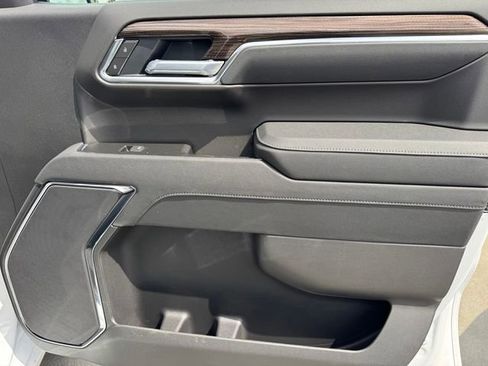 New 2026 Chevrolet Silverado 1500 LT w/ All Star Edition Plus RWD image 8
