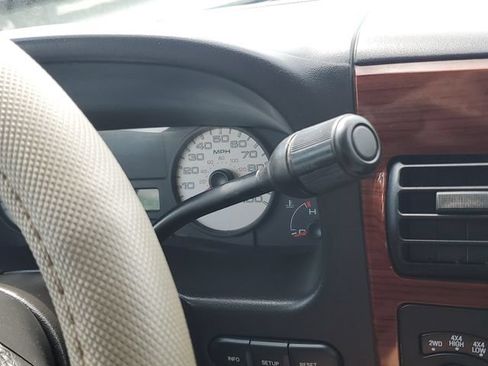 Used 2005 Ford F350 XLT AWD/4WD image 14