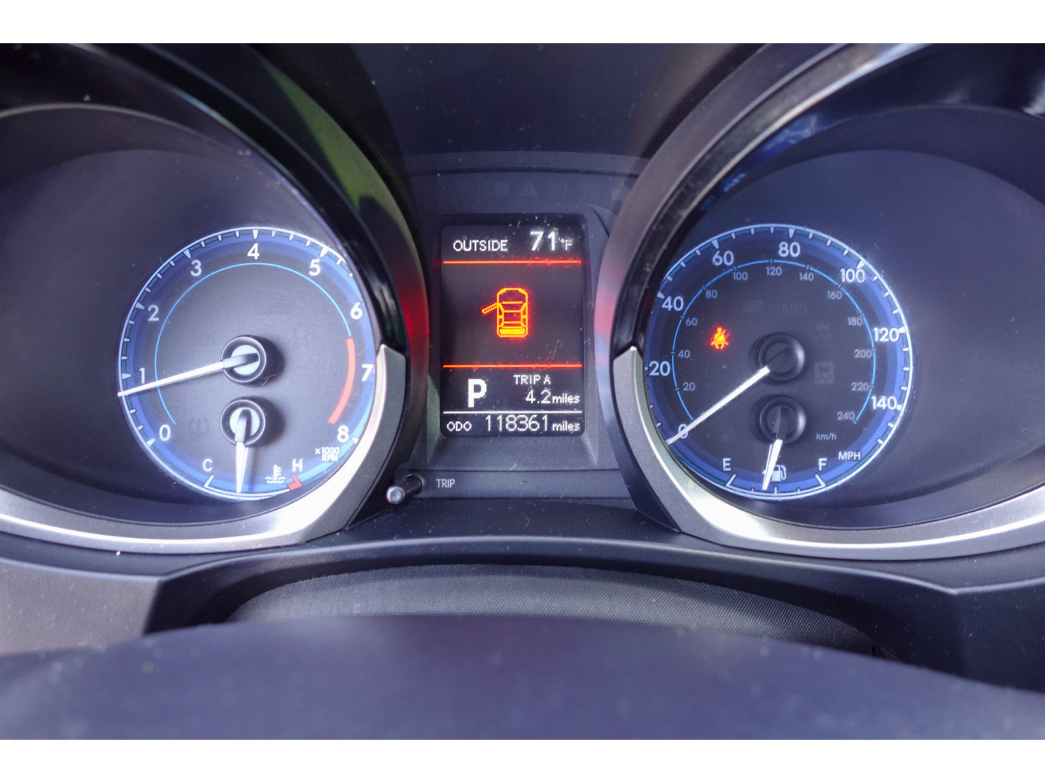 Used 2015 Toyota Corolla S Premium FWD image 14