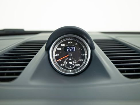 Certified 2017 Porsche 911 Carrera 4S image 29