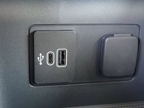New 2026 Ford Explorer Active w/ Active Comfort Package RWD image 14