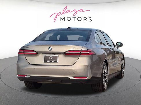 Used 2026 BMW 540i xDrive AWD/4WD image 5